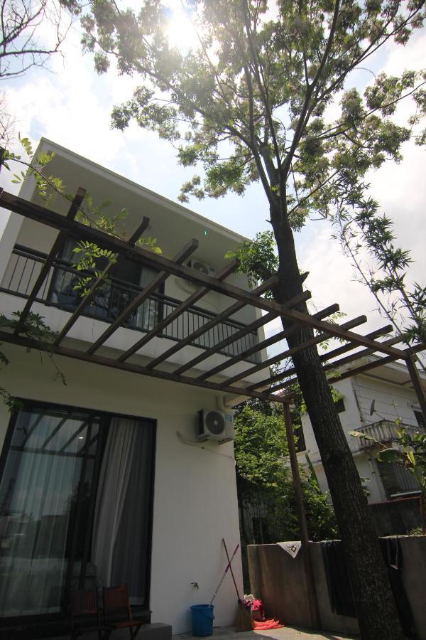 Dory Homestay Hue Exterior photo